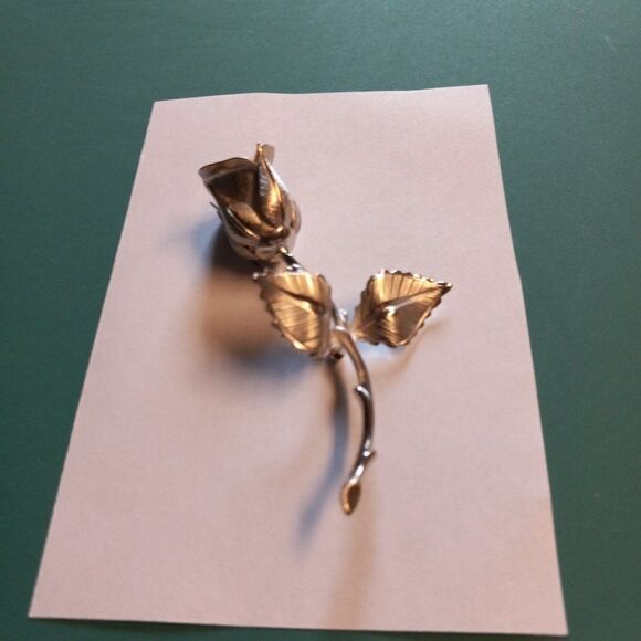 Vintage Giovanni Silver Tone Metal Rose Brooch Cottagecore Grandmacore - Picture 1 of 6